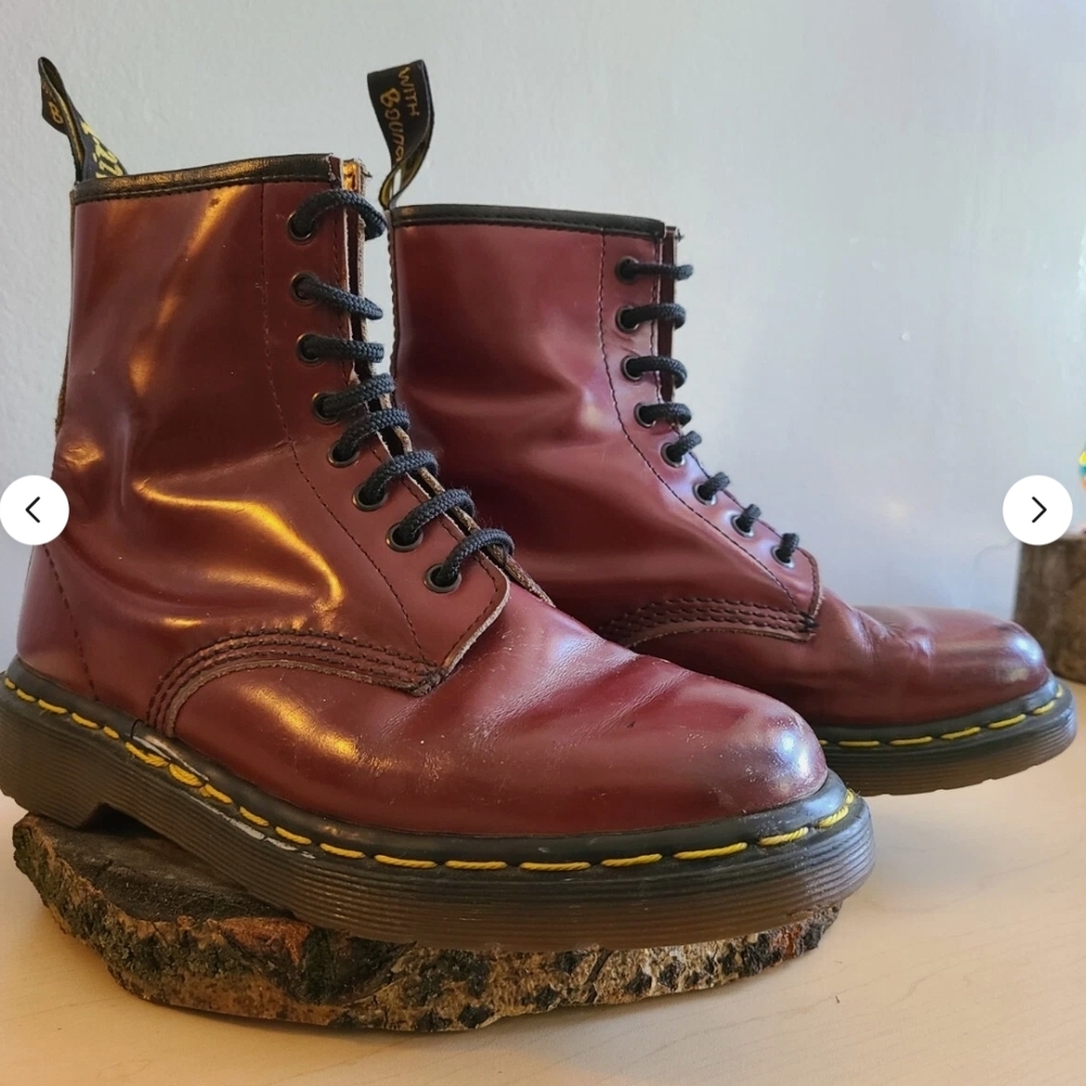 Dr. Martens Cherry Red Leather Boots 8 Eye Vintage MIE Dr Martens cherry 7 US